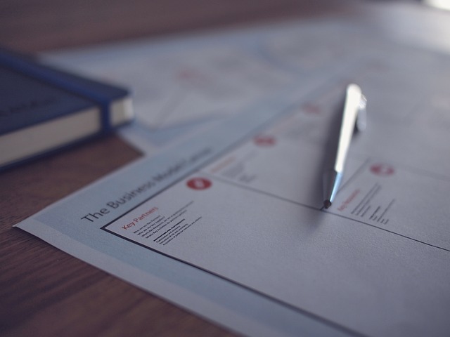 Picture of Complete guide for how to write an business proposal with examples of structure