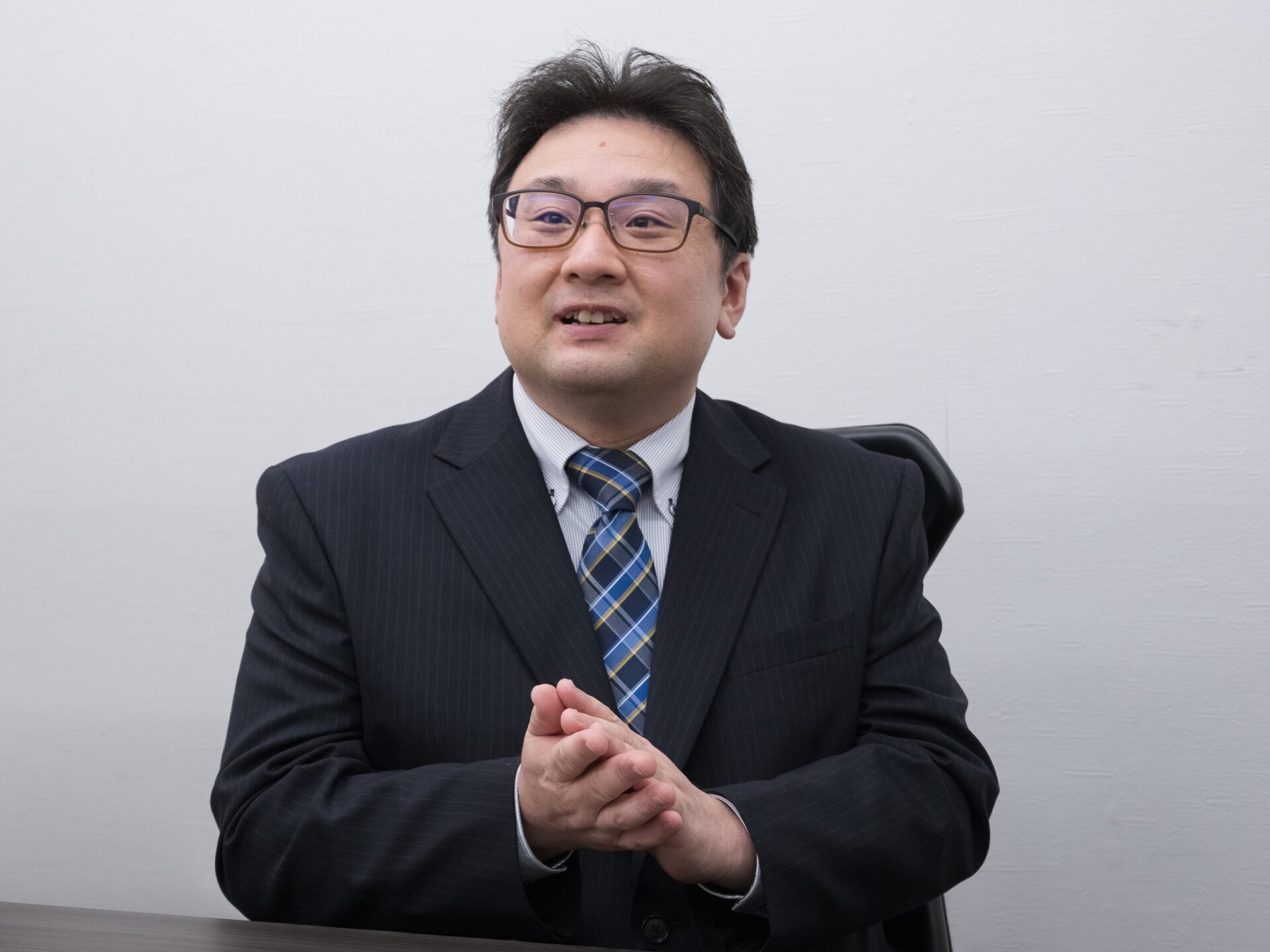 会社会社いちやまマートさんのインタビューの様子